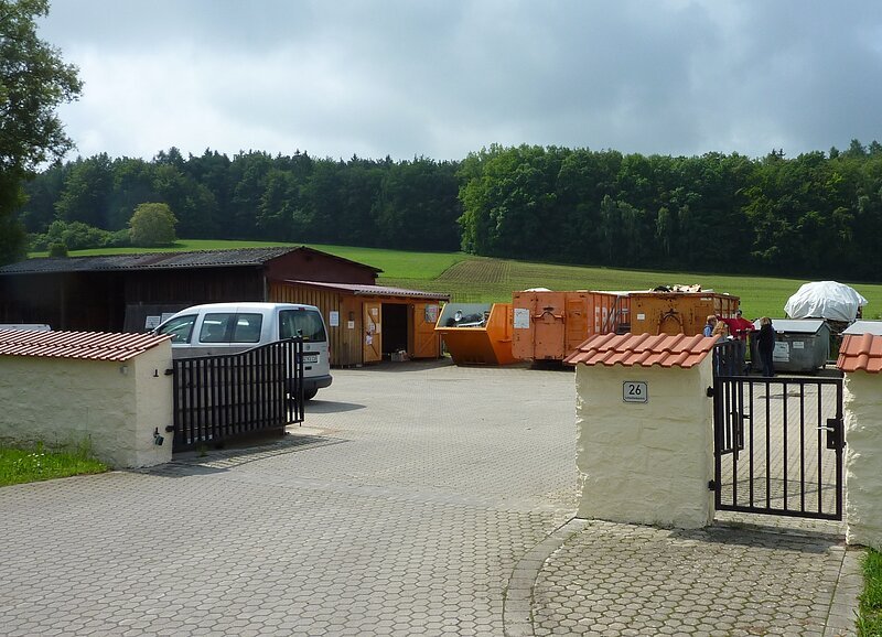 Wertstoffhof in Polsingen. Annahme von Wertstoffen