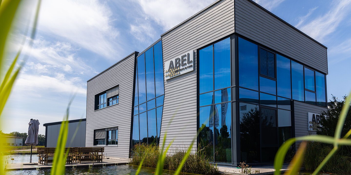 Firmenportraits Altmühlfranken: ABEL Wellpappe in Form